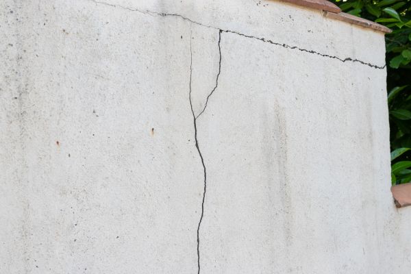 Foundation Crack Patching in Bolingbrook