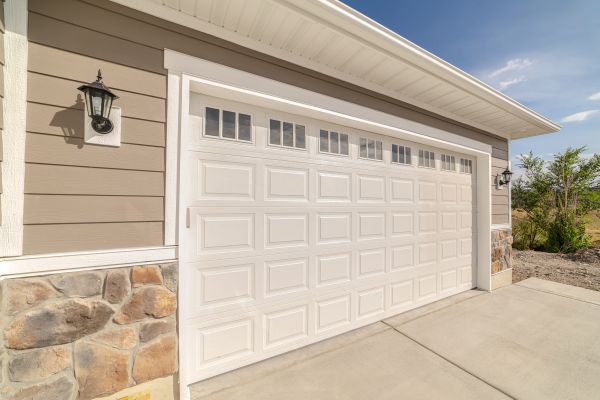 Cost of Garage Lifting in Bolingbrook